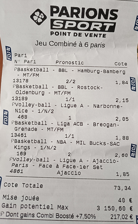 Deux ballons différents